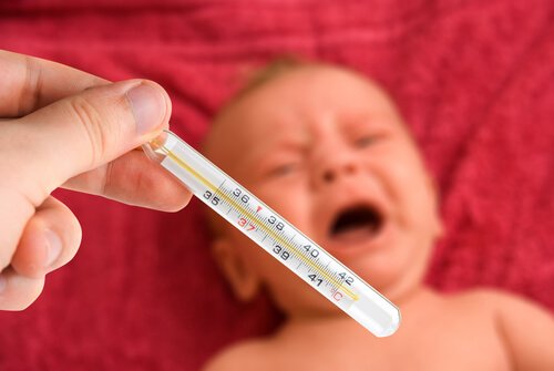 Als kinderen overgeven of koorts hebben