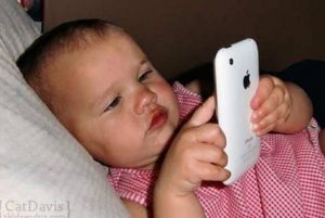 Hoe iPads en smartphones kinderen beïnvloeden