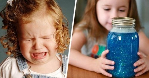 Sensorische fles voor kinderen om te kalmeren