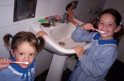 Het belang van routines: tandenpoetsende kinderen