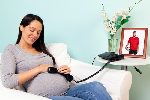 6 dingen die je baby gelukkig maken voor de geboorte zoals communicatie