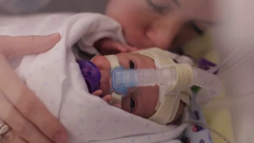 Moeder kust premature baby