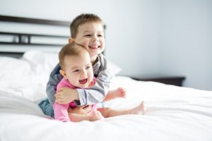De effecten van leeftijdsverschil tussen broers en zussen