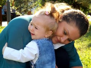 Waarom we baby's niet moeten laten huilen lees je hier