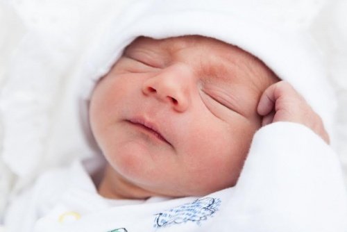 5 redenen waarom je baby niet goed slaapt