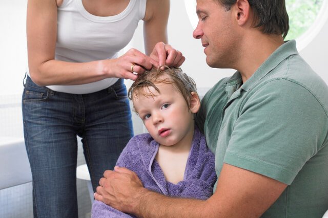 7 tips om hoofdluis te voorkomen en te behandelen