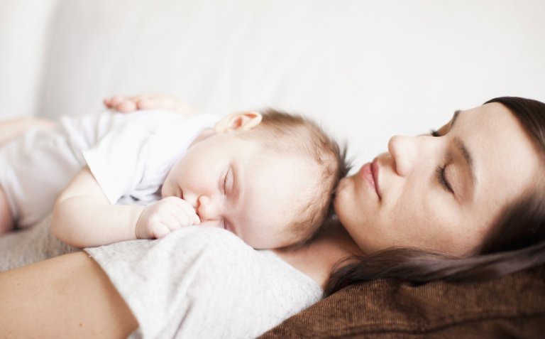 5 redenen waarom je baby niet goed slaapt