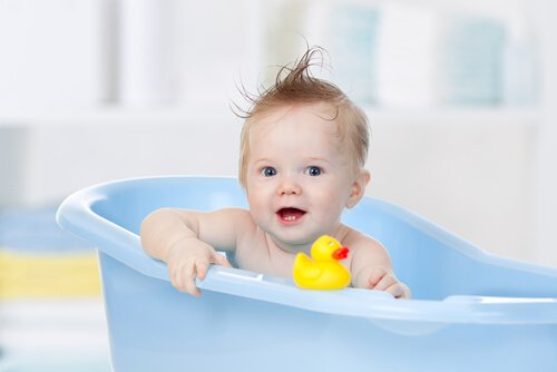De ideale temperatuur van je baby’s badje