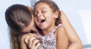 Hechting vormt de persoonlijkheid van kinderen