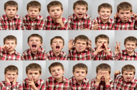 Jongen laat verschillende emoties zien