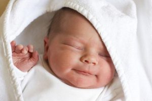 De wonderen van een pasgeborene: 5 bijzonderheden van je baby's eerste dagen