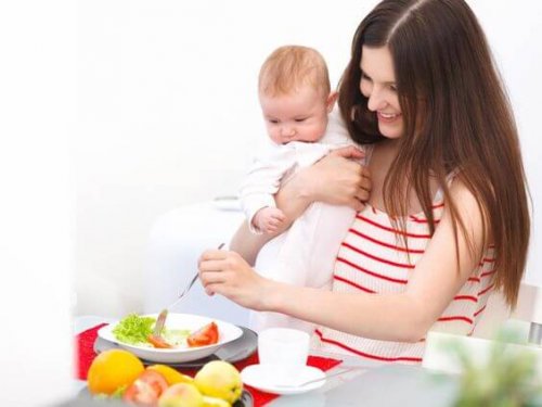Gewicht verliezen door borstvoeding: gezonde voeding