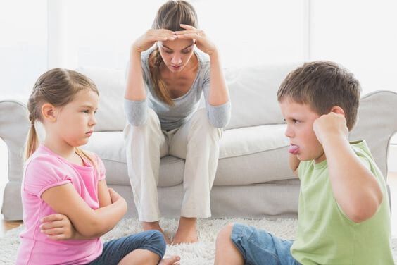 Moeders ervaren meer stress dan vaders
