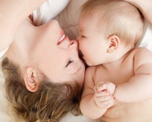 De tweede maand van je baby's leven