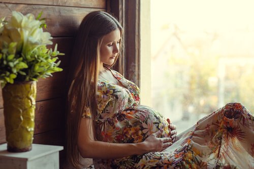 7 tips om over de angst voor de bevalling heen te komen