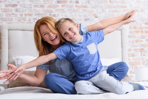 Leren loslaten is van groot belang voor een gelukkig moederschap