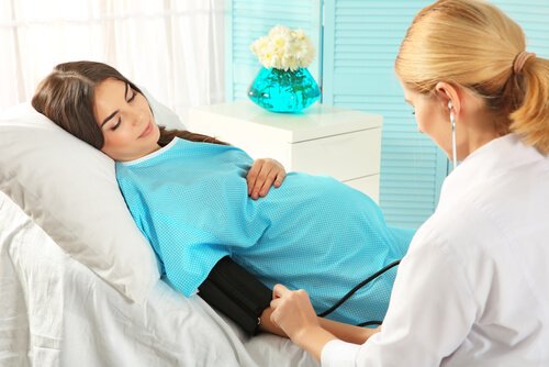 Lachgas dient als pijnstiller voor de bevalling