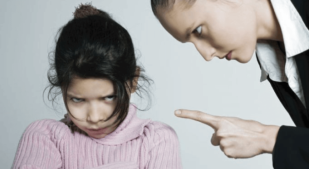 Een strenge mama zijn