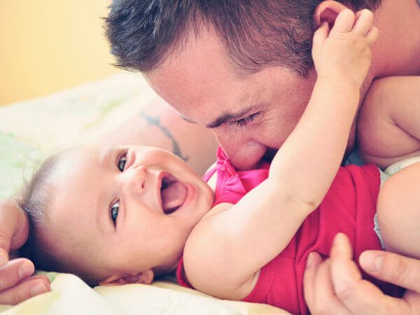 Goede vader en baby