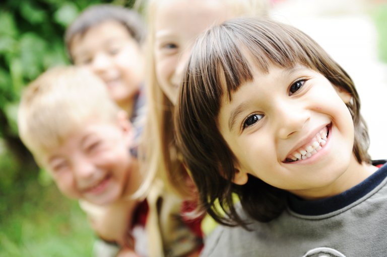 Gevoel voor humor ontwikkelen: kinderen