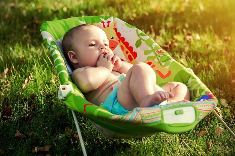 Wat zijn wipstoeltjes voor een baby en zijn ze veilig?