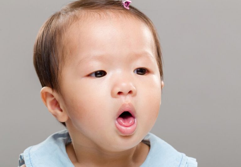 Wat te doen als je baby zich verslikt - Je bent mama