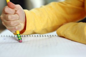 Wanneer kinderen veel spelfouten maken