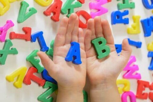 5 Acties die taalverwerving bij kinderen bevorderen