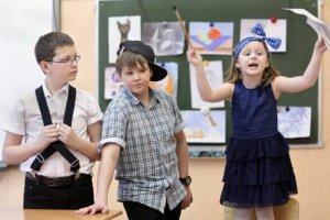 Hoe emoties te beheersen via toneelspelen