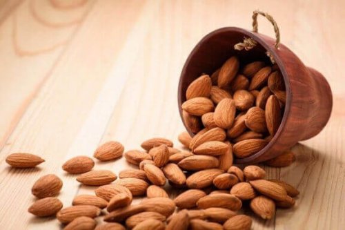Amandelen leveren onder andere vitamine E