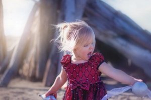 Waarom kinderen schreeuwen en hoe je moet reageren