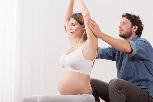 Zwangerschapsyoga samen met je partner