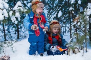 10 sneeuwspelletjes om als gezin te spelen