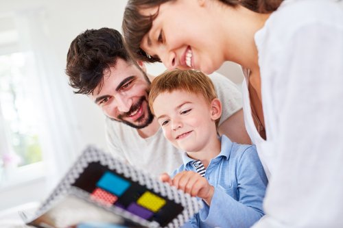 Onvoorwaardelijke liefde geven een van de essentiële verantwoordelijkheden van ouders