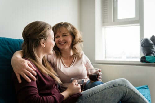 Moeder maakt contacts met dochter