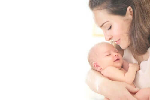 Moeder met pasgeboren baby