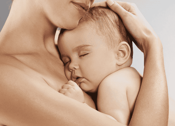 Geef toe aan je baby en laat hem lekker bij je slapen