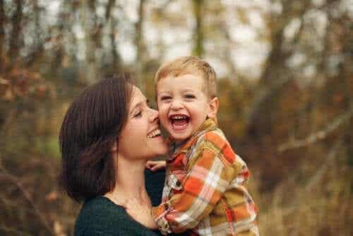 Attachment parenting kennen we ook als natuurlijk ouderschap