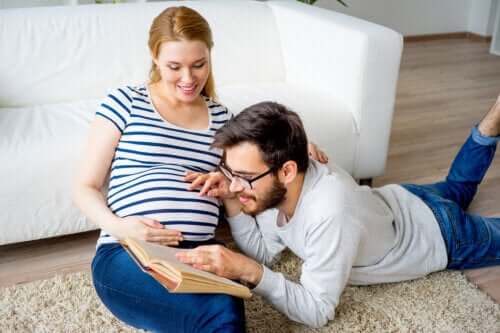 Elfennamen voor je baby: 26 opties om uit te kiezen