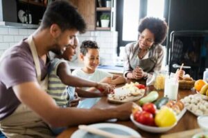 Hoe plan je een gezond familiemenu?