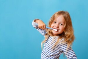 Ontdek 6 mythes over het tandenpoetsen bij je kinderen