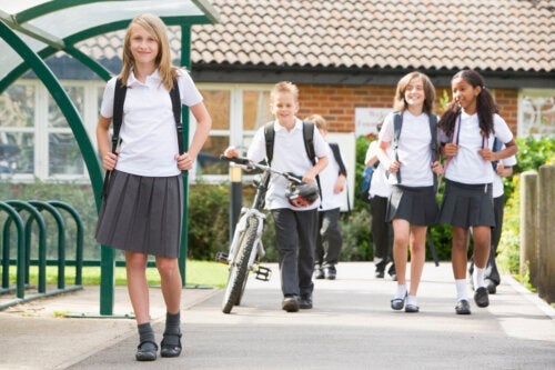 Is naar school lopen goed voor kinderen?