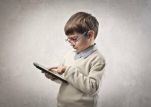 Tips voor ouders van kinderen die verslaafd zijn aan tablets
