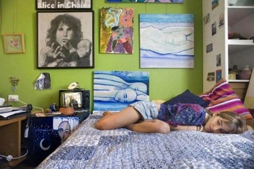 Wat te doen als je puber zich in zijn kamer opsluit