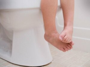 Tips om constipatie bij kinderen te bestrijden