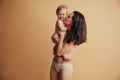 Postpartum huidveranderingen en hoe ze te behandelen