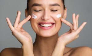 Crèmes en lotions voor zwangere vrouwen: hoe kies je die?