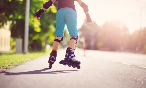 Sporten op wielen voor kinderen: welke voorzorgsmaatregelen te nemen?