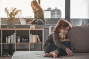 Mijn kind uit zijn emoties niet: wat te doen