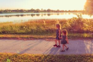 De 5 voordelen van wandelen voor kinderen